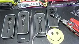 2024-NEW-711L---mini-articulated-ratchet-with-Leatherman-bit-retention!-264x150