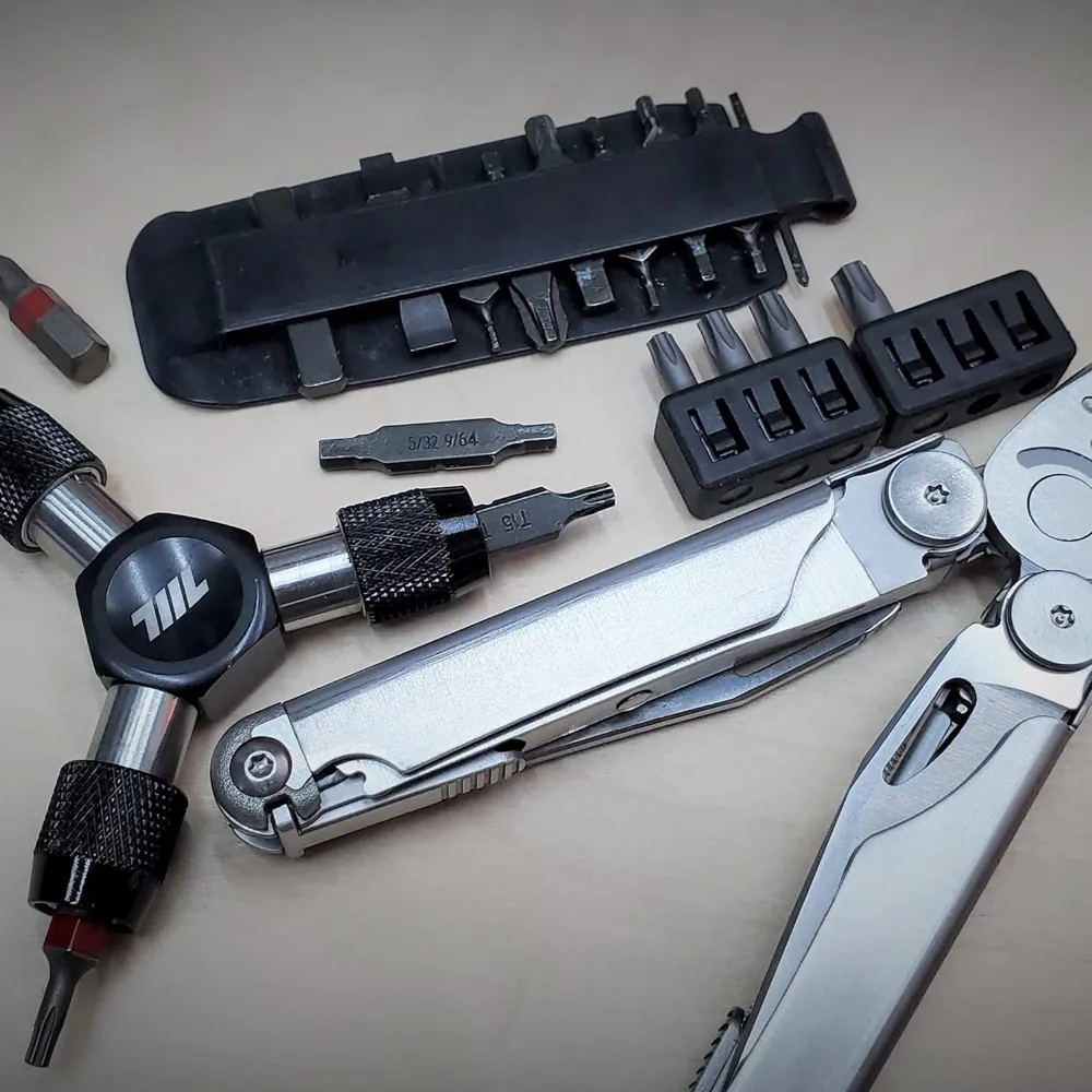 EDC Yドライバー｜3ウェイ1/4″六角ビットドライバー（ブラック）-05