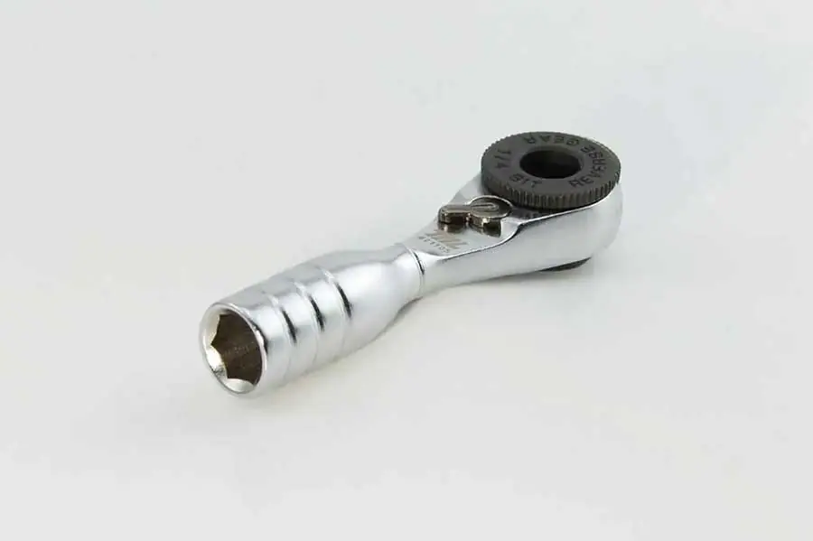 2025-Guide-to-EDC-Ratchet-Wrenches-711L-Tools-02