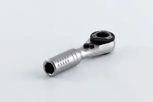 711L EDC 1/4インチ メス型ラチェットレンチ | 711L